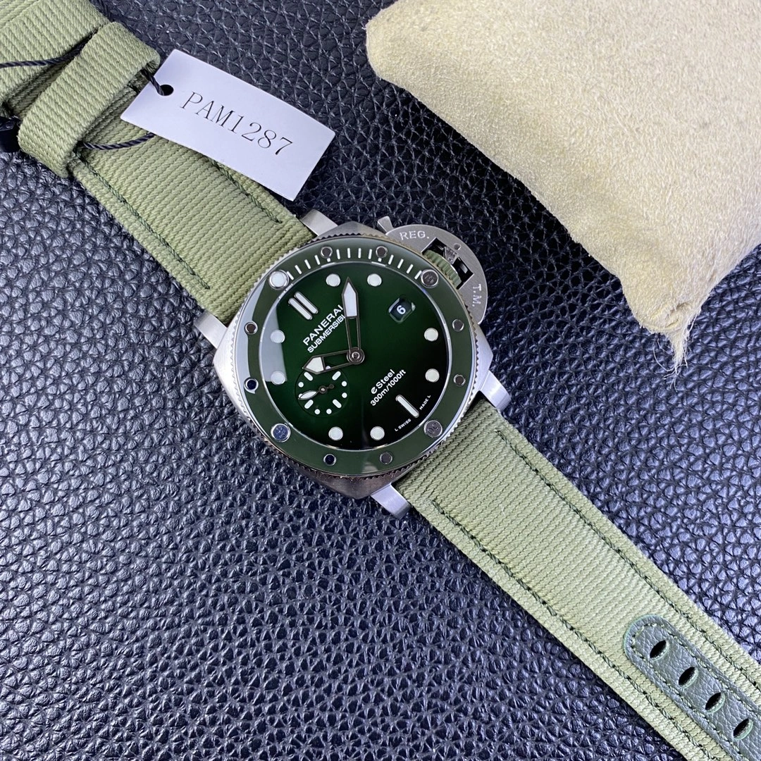 CBD Factory Panerai Submersible QuarantaQuattro 44mm Gradient Green Dial (PAM01287) 1:1 Super Clone – DDP.900 Movement WaterResistant 390